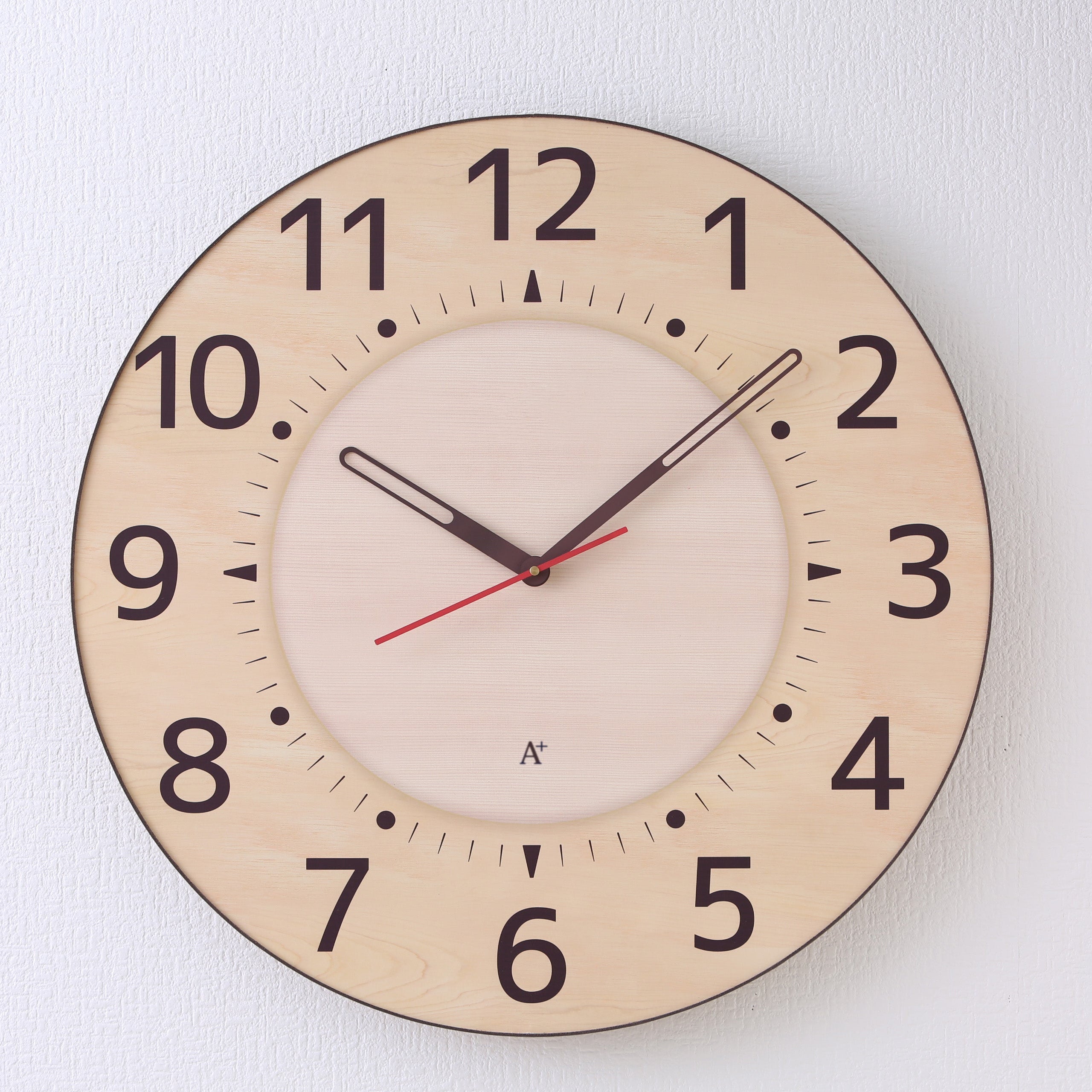 掛け時計　大きめで見やすい。 A+ (アクセントプラス) 掛け時計 オリジナル巨大時計 見やすい