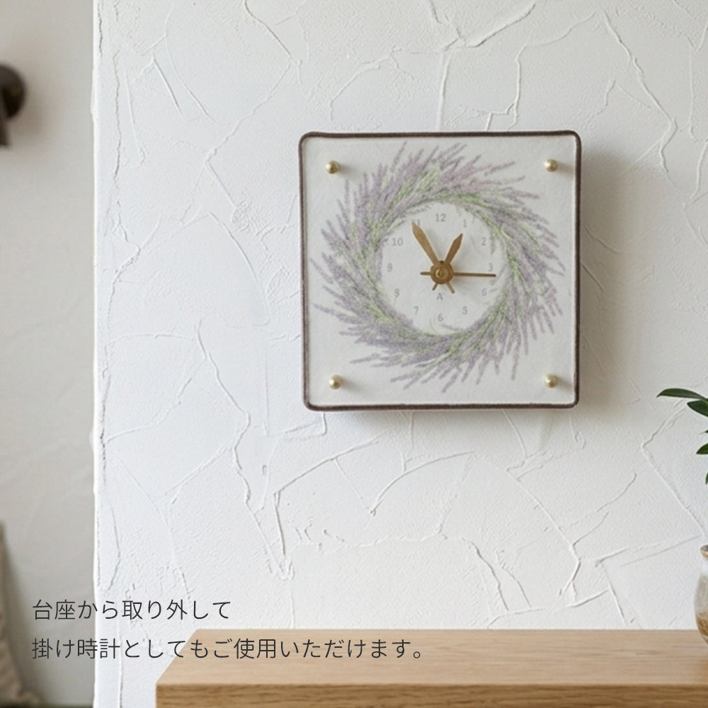 掛け置き時計(クオーツ) 14cm角 『リース』