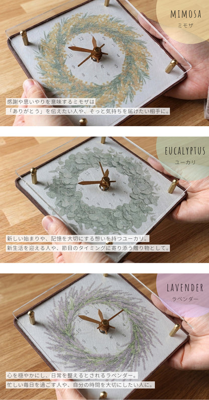 掛け置き時計(クオーツ) 14cm角 『リース』